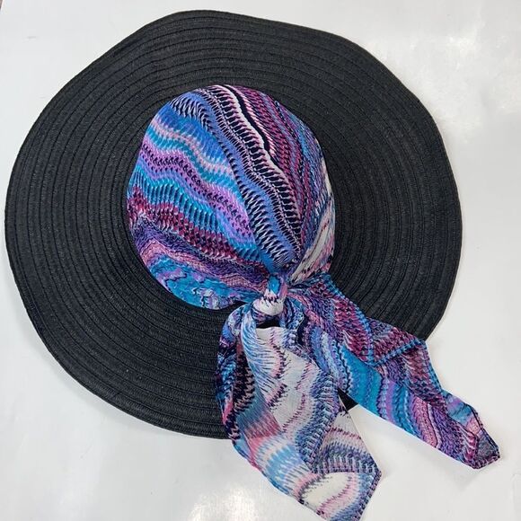 LOW PRICE APT9 WOMEN BLACK HAT - Picture 1 of 12